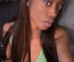 Milwaukee escorts - Milwaukee WI Female Escort — head, roleplay, and fetish-focused sessions