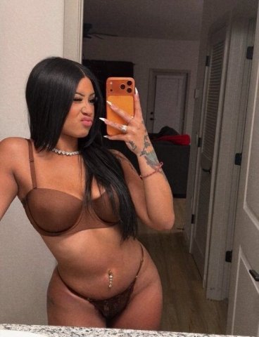 Waco Texas Female Escort — FaceTime Meetups, Car Fun, Porn Videos & Content - 1