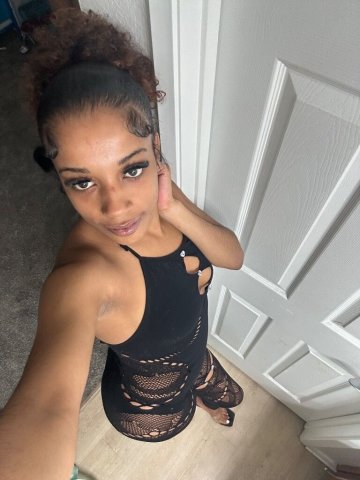 North Bay Female Escort — Serious Inquiries Only (In-Calls & Outcalls) - 1