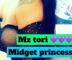 Albany, NY Midget Princess — cam shows, custom content, sexting & phone sex - Image 3