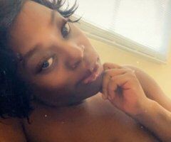 Cincinnati Female Escort — Quick CarPlay, Dark Tint After Sundown - Image 8