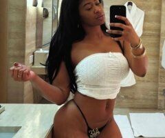 Fort Smith AR Bombshell Incall/Outcall Female Escort - Image 5