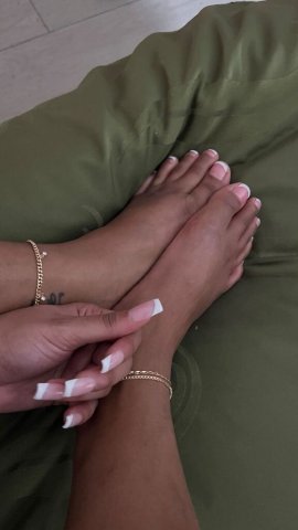 West Palm Beach FL Female Escort — Hazle Eyed Creole Treat (Squirter) - 1