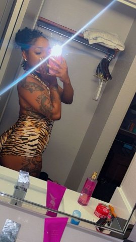 Toledo Female Escort — calls only - 1