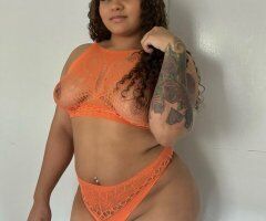 Kaelyn — Thick & Curvy Dominican Escort (Incall/Outcall) near Tacoma Mall - Image 9