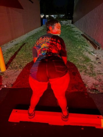 Odessa TX Female Escort — In-Call Only Services - 1