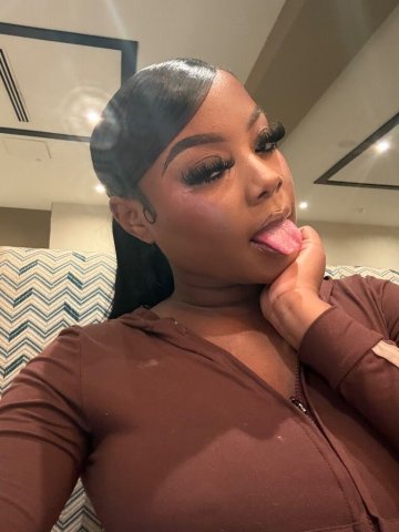 Tacoma Slim Ebony Female for Upscale Outcalls Only - 1