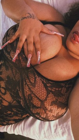 San Diego, CA Female Escort — Sweet Seductive In-Calls - 1