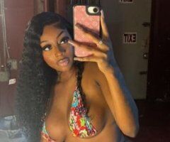 Pensacola escorts - Incalls & Outcalls  — Petite Brown-Skin Female Escort (Pensacola, FL)