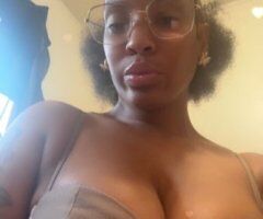 Los Angeles Female Escort — 5'2 Slim Thick - Image 3