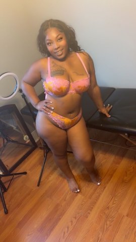Milwaukee WI QV Special Outcall - 1