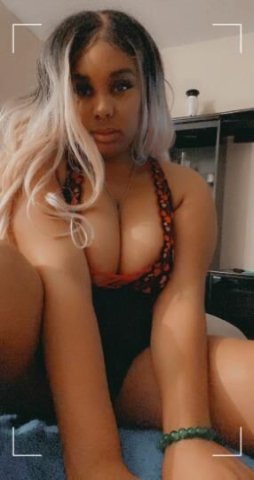 Get a Massage + Lap Dance in Houston (Sexy Brazilian) - 1