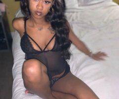 San Fernando Valley escorts - San Fernando Valley Incall Special — Private, respectful young adult session