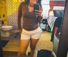 Jacksonville FL Incall Only Female Escort Session - Image 3
