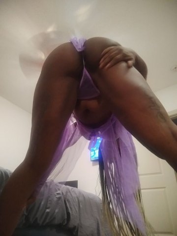 Downtown BHAM Area Female Escort — 40QV Hosting, Incall In Discreet Location - 1