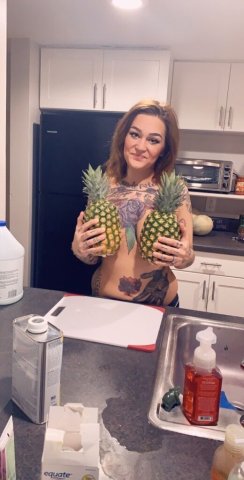 Kokomo IN Female Escort — Incall + outcall - 1