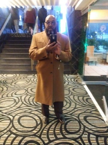old school looking for young women who want to have fun 😋 - 1