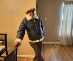 old school looking for young women who want to have fun 😋 - Image 4