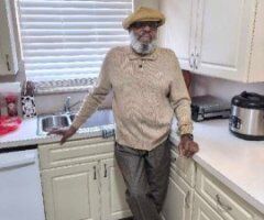 old school looking for young women who want to have fun 😋 - Image 10