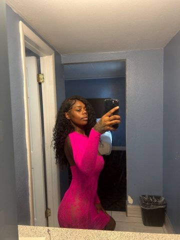 Newport News VA Female Escort — qv, bbj, hhr, and hr - 1