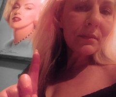 Reno escorts - Mandi (45) — In-Call Massage & Oral, Reno