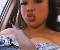 Minneapolis / St. Paul escorts - Minneapolis/St. Paul Outcalls & Limited Time Incall Specs