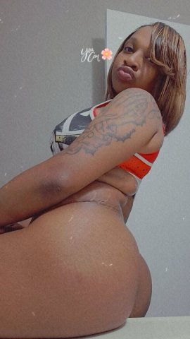 Slim Thick Babe — Jonesboro Area Female Escort (No Bare, No Anal) - 1