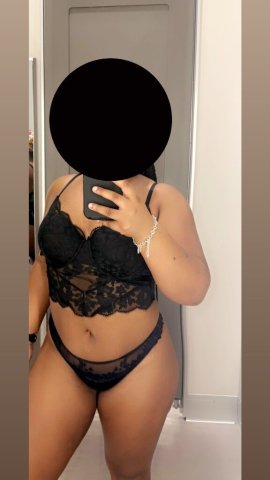 Madison WI Female Escort for Discreet Submissive-Inclined Sessions Tonight - 1