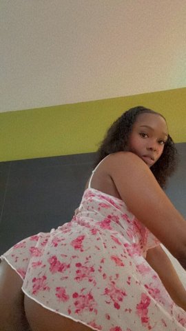 Ms.India (Ebony Native-Caribbean) — Superhead Jr + Built N Waterpark - 1