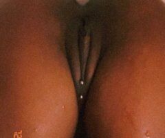 Inland Empire escorts - Inland Empire Outcalls & Cardates — $100 specals (24)