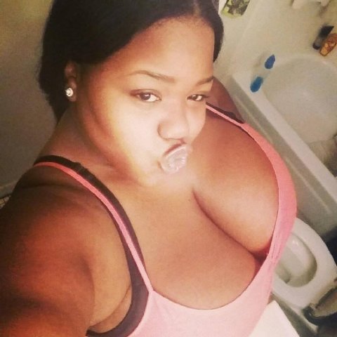 Pretty Face Escort in Minneapolis / St. Paul, MN — Wet Pussy - 1