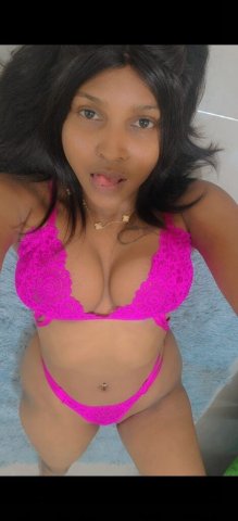 Slim Brunette Female Escort in Los Angeles — WhatsApp - 1