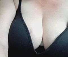 Ann Arbor Milf Text Now Incall, Car Play, Outcall Session - Image 7