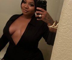 Sacramento escorts - Sacramento Female Escort — Curvy, DD, No Bare/GFE/DATY