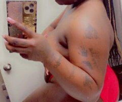 Chocolate escort for body rubs & nuru sessions (24) - Image 9