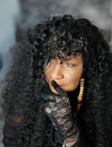 Huntsville Female Escort — mature curvy woman with long wild hair (cash only, no out-calls) - 1