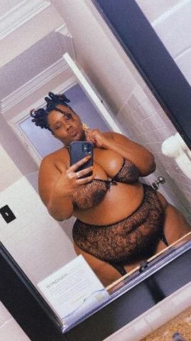 Hattiesburg MS BBW Escort — Out & Car Only - 1