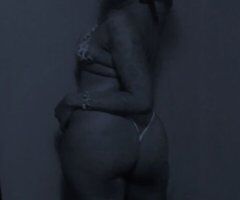 Milwaukee escorts - Milwaukee Female Escort — Full Service, Deep Throat & Sloppy Head, Greek/Anal