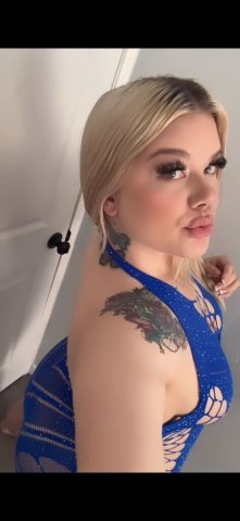 Beaumont Texas Green-Eyed Thick Blonde — 23 - 1