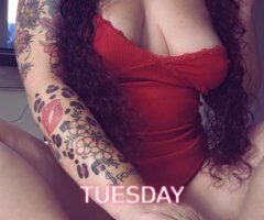 Stacey in Columbia, SC — small waist, thick thighs & fat ass (100% real pics) - Image 5