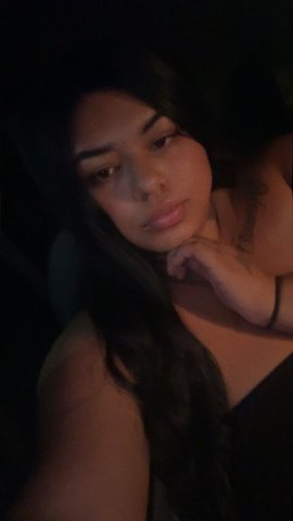 Bakersfield CA Female Escort — Outcall/Car Fun + Incalls - 1