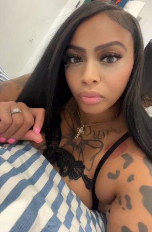 Philadelphia Female Escort — Stacy (Outcalls Only) - 1