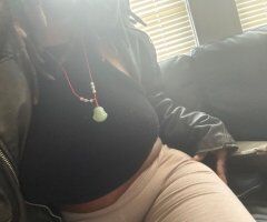 Yessi on Long Island (NY) — Outdoor/Indoor/Backdoor, Foot Worship & Massage - Image 9