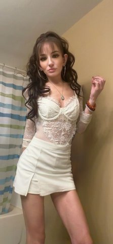 Jocelyn “Joss” — Petite BBJ & Car Dates (Fort Lauderdale) - 1