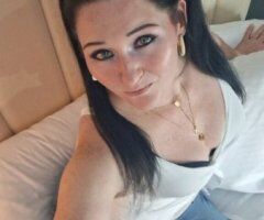 Fayetteville, AR Female Escort — All-night incall into Saturday morning - Image 4
