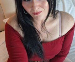 Fayetteville, AR Female Escort — All-night incall into Saturday morning - Image 8