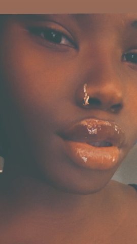 Salem Oregon Discreet Female Escort — Fetish-Friendly, Video Chat (iPhone) - 1