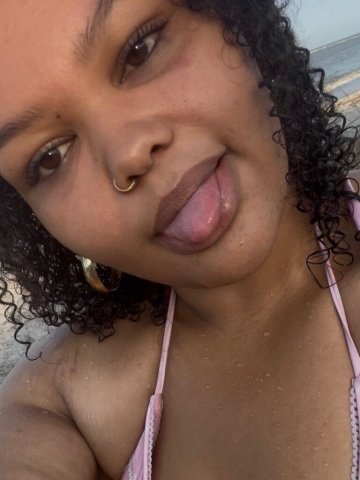 Hinesville Female Escort — soft & plump, 2 pop special, strict no-bare rules - 1