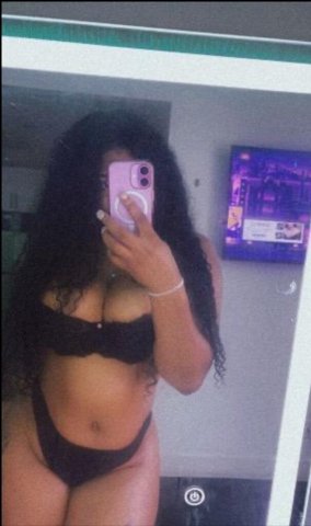 Brooklyn Outcall Female Escort — Greek Extra, Wet & Eat Off the Bone - 1
