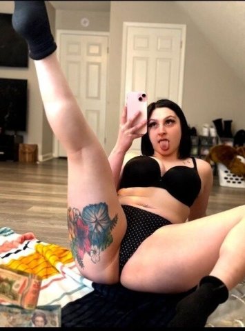 Mobile, Alabama Sexy Babe Queen (21) — Incall, Outcall & Car Fun - 1